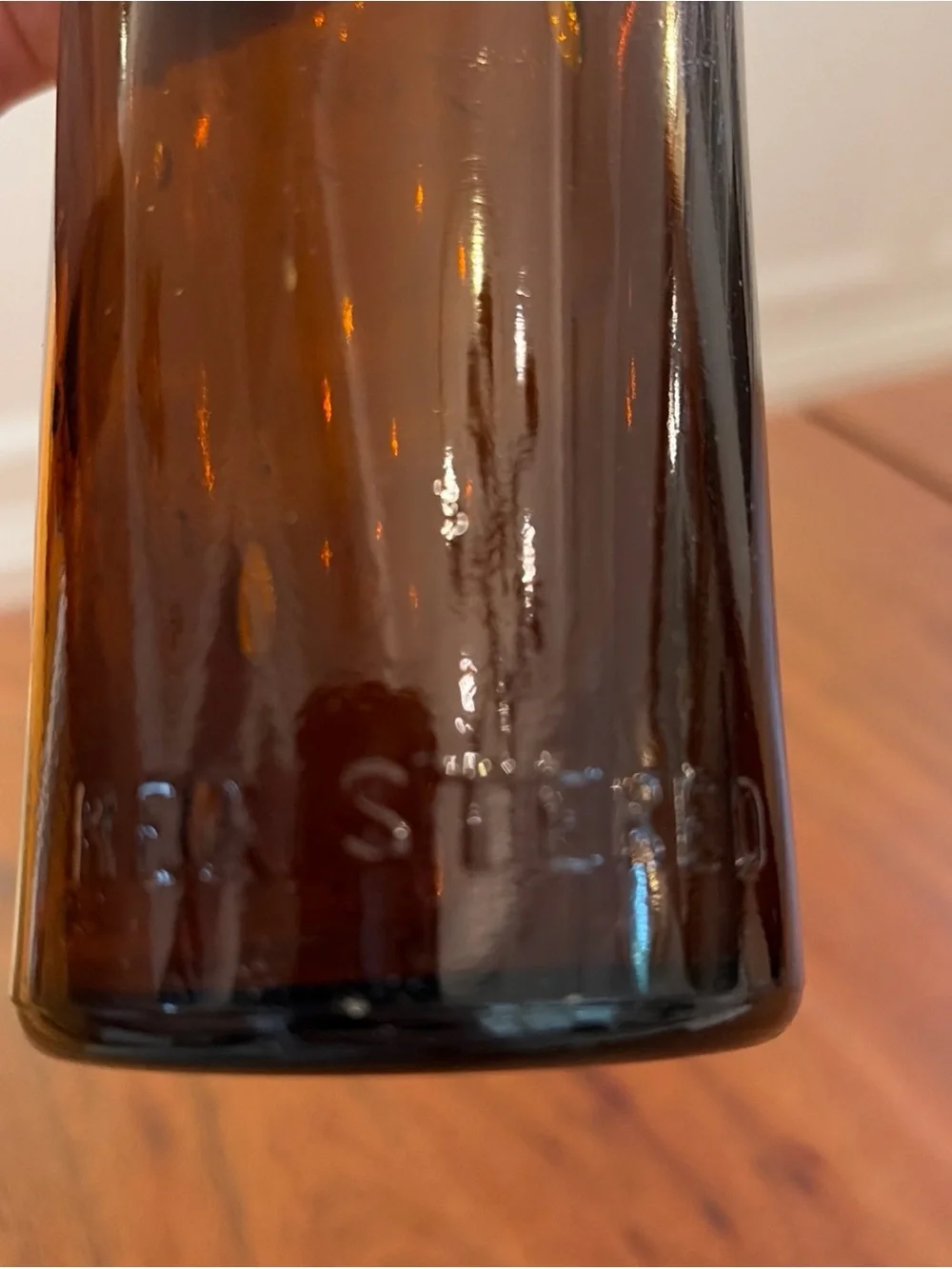 Two Antique Leisen & Henes Menominee MI Beer Bottles Pre-Pro WF&S Cream City